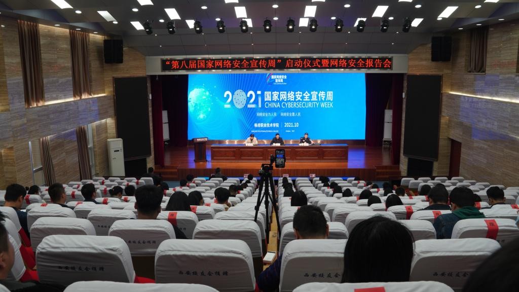 正在上传... e4ed7747338894ca88fe1e43a70437cd.jpg